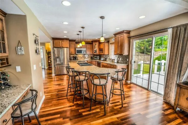 Solid wood flooring installation